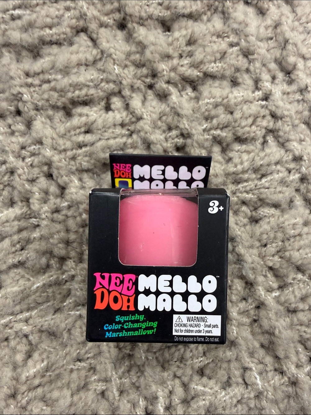 Schylling Nee Doh Mello Mallo Pink Squishy Color-Changing Marshmallow